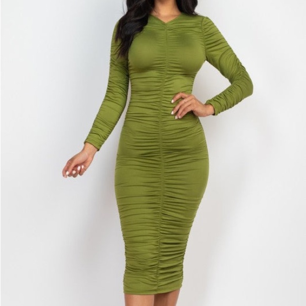 Ruched Long Sleeve Midi Dress - Picture 5 of 5
